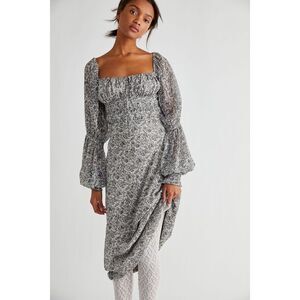 Free People Glow Up Smocked Midi Dress
$168 Small